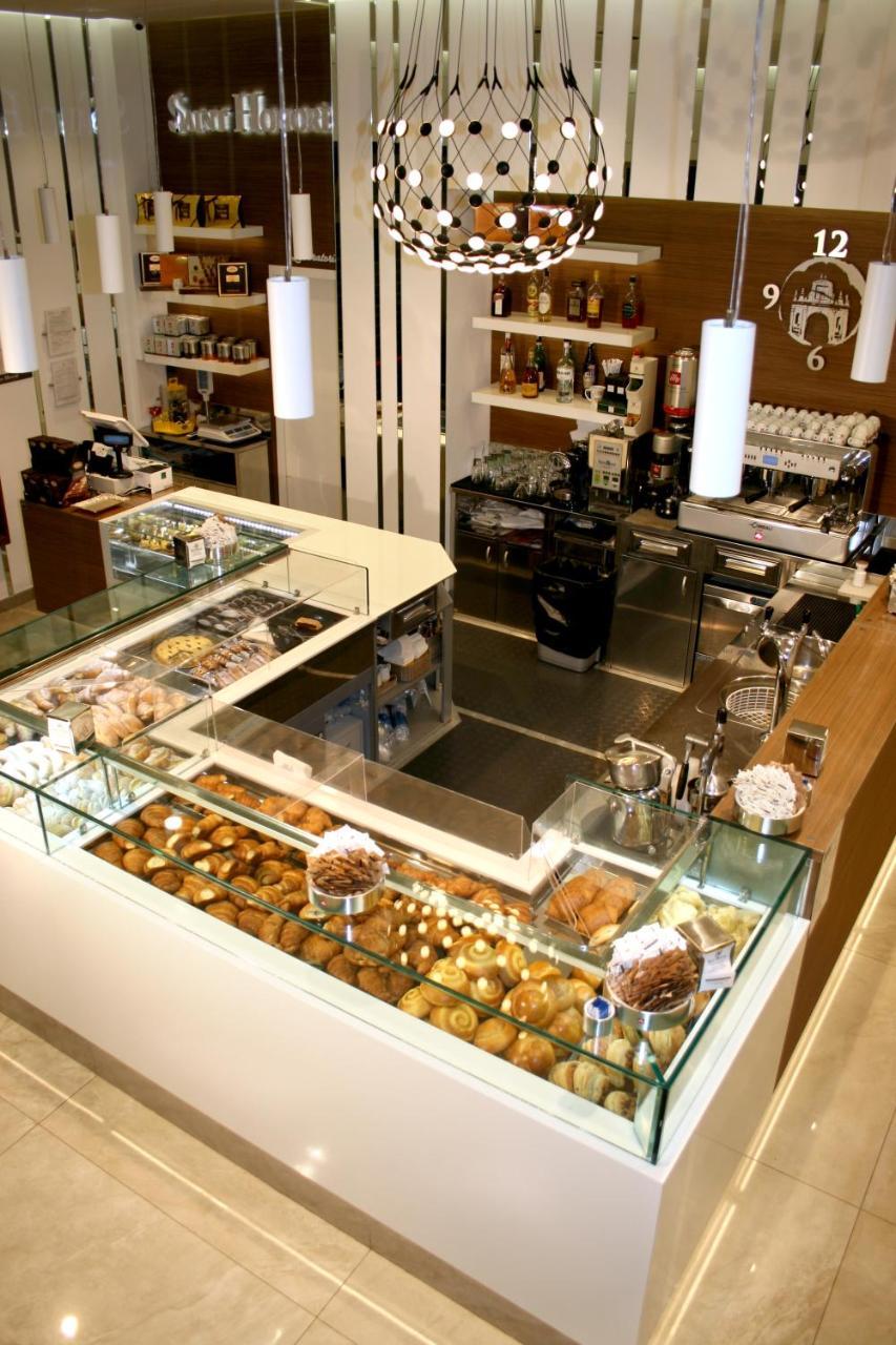 Maison Saint Honore Foggia Buitenkant foto